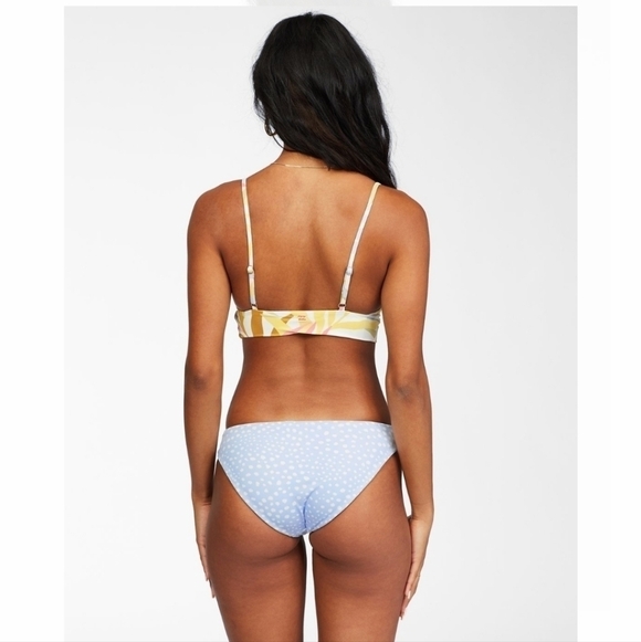 BILLABONG TROPICAL JUNGLE V-NECK CAMI & REVERSIBLE FIJI BIKINI BOTTOMS - Picture 3 of 13